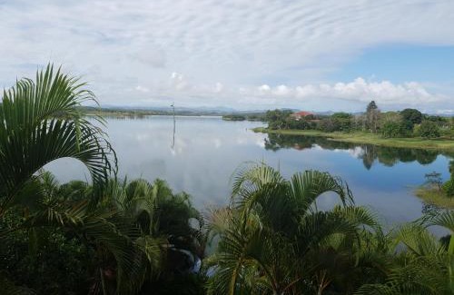 Arenosa House | Cabana's on Gatun Lake in Arenosa