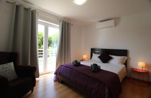 Conceicao e Cabanas de Tavira Apartment | Cabanas Garden - Stunning 2 bedroom apartment - Communal Pool - 2 minuts walking to the river
