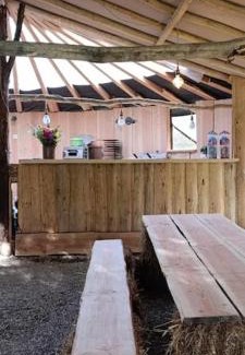 Saint-Eloy-les-Tuileries Other | Cabane aux papillons