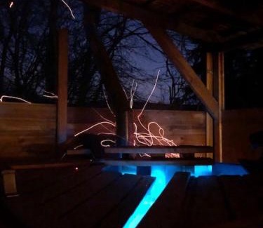 Lavacourt House | Cabane Dans Les Arbres Avec Bain Nordique