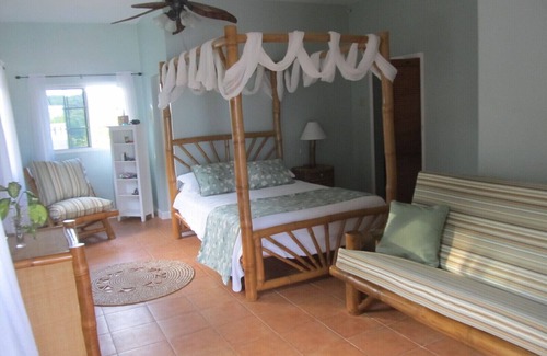 Port Maria Villa | Cabarita Lookout Villa - Staffed, Ocean View & Private Pool