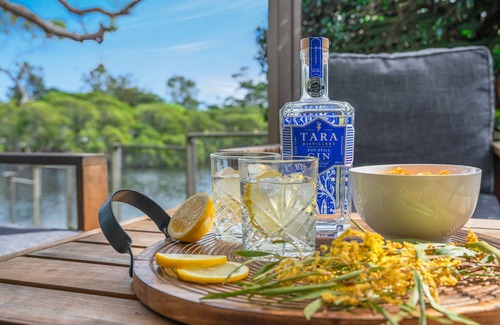 Currarong House | Cabarita on the Creek - Serenity, Ocean, Family