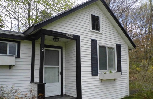 Otter Creek Cabin | Cabin 1 at Otter Creek Inn