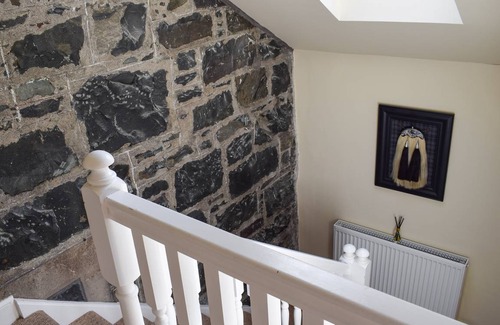 St Fillans Cottage | Cabin ∙ 1 bedroom ∙ 2 guests