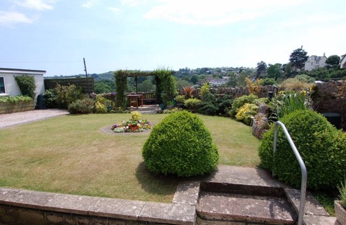 Kingskerswell Cottage | Cabin ∙ 1 bedroom ∙ 2 guests