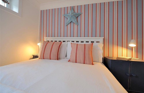 Charmouth Cottage | Cabin ∙ 1 bedroom ∙ 2 guests