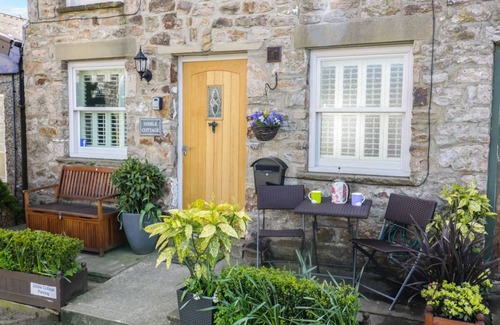 Reeth Cottage | Cabin ∙ 1 bedroom ∙ 2 guests