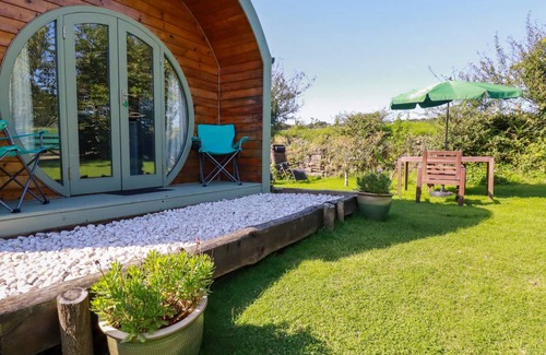St Teath Cottage | Cabin ∙ 1 bedroom ∙ 2 guests