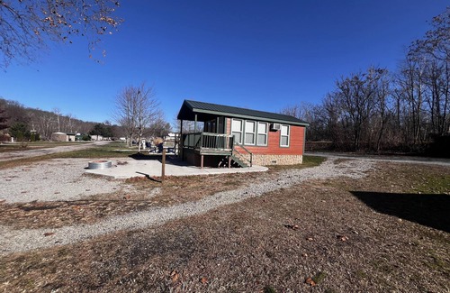 Dickerson Run Cabin | Cabin 11 - Beautiful cabin with a queen, full and twin bed. Great for days outdoors and nights in.