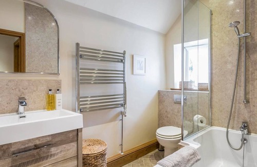 Upper Sapey Cottage | Cabin ∙ 2 bedrooms ∙ 3 guests