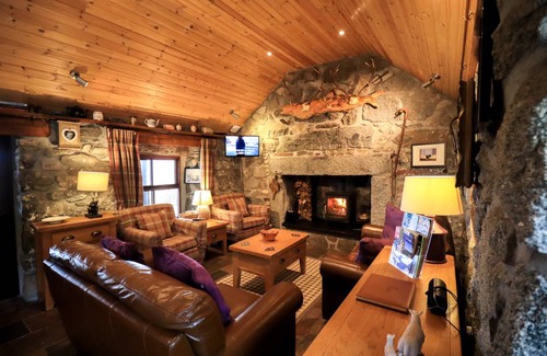 Rogart Cottage | Cabin ∙ 2 bedrooms ∙ 4 guests