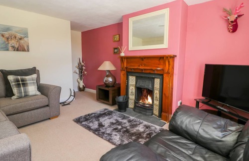 Thornton Dale Cottage | Cabin ∙ 2 bedrooms ∙ 4 guests