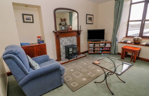 Langcliffe Cottage | Cabin ∙ 2 bedrooms ∙ 3 guests