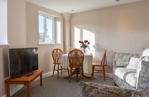 Upwey Cottage | Cabin ∙ 2 bedrooms ∙ 4 guests