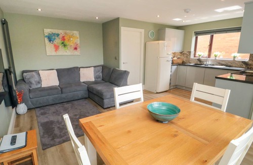 Ampleforth Cottage | Cabin ∙ 2 bedrooms ∙ 4 guests