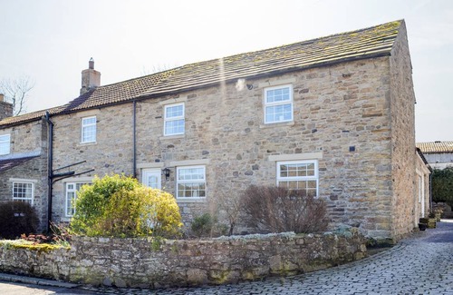 Frosterley Cottage | Cabin ∙ 2 bedrooms ∙ 4 guests