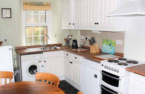 Langcliffe Cottage | Cabin ∙ 2 bedrooms ∙ 4 guests