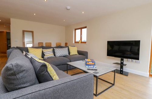 Sheriff Hutton Cottage | Cabin ∙ 3 bedrooms ∙ 6 guests
