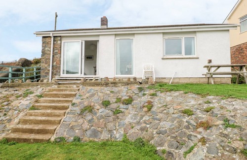 Penycwm Cottage | Cabin ∙ 3 bedrooms ∙ 5 guests