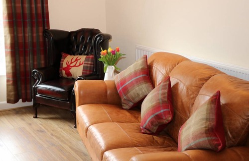 Palterton Cottage | Cabin ∙ 3 bedrooms ∙ 5 guests
