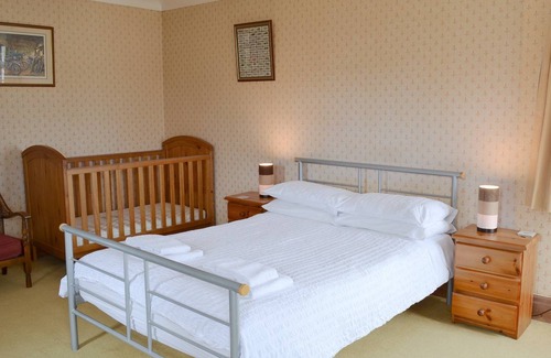 Cregneish Cottage | Cabin ∙ 3 bedrooms ∙ 6 guests
