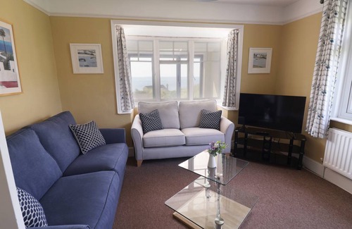 Charmouth Cottage | Cabin ∙ 4 bedrooms ∙ 8 guests