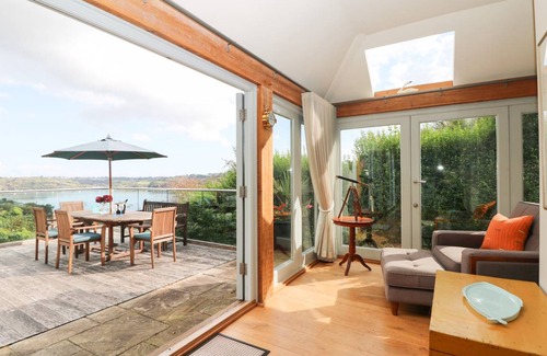 Dittisham Cottage | Cabin ∙ 4 bedrooms ∙ 8 guests