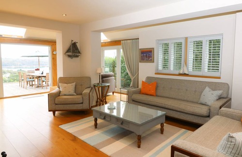 Dittisham Cottage | Cabin ∙ 4 bedrooms ∙ 8 guests