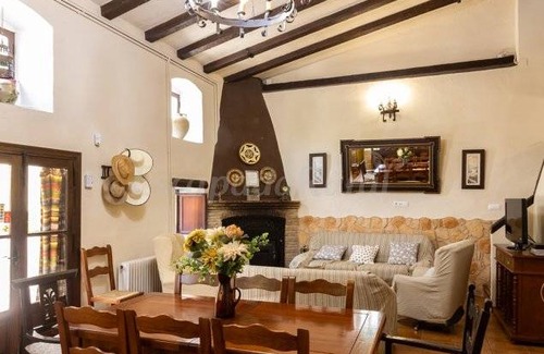 Carcabuey Cottage | Cabin ∙ 5 bedrooms ∙ 10 guests
