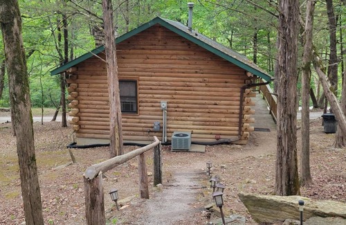 Shell Knob Cabin | Cabin #9 The Spruce-Log cabin on Table Rock Lake