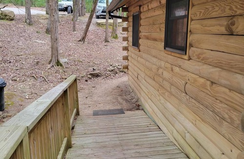 Shell Knob Cabin | Cabin #9 The Spruce-Log cabin on Table Rock Lake