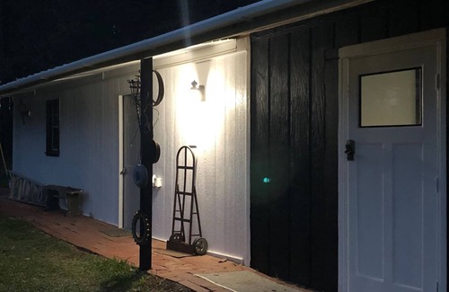Mesena Cabin | Cabin at Meadow Springs, lakes and walks on 51+acres in Warrenton GA