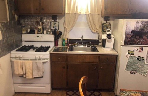 Dushore Cabin | Cabin close to Ricketts Glen and State Parks!