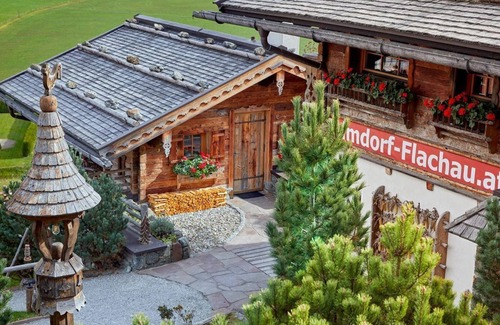 Hundsdorfl Apartment | Cabin for 2-6 persons (2 bedrooms, 2 bathrooms, 3 WC) - Almdorf Flachau and Promi Alm