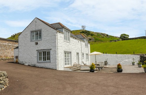 Sandyhills Cottage | Cabin ∙ 2 bedrooms ∙ 4 guests