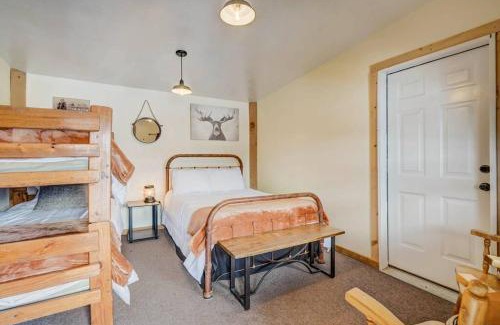 Lake George Apartment | Cabin in Colorado National Forest at MLazyC ranch!