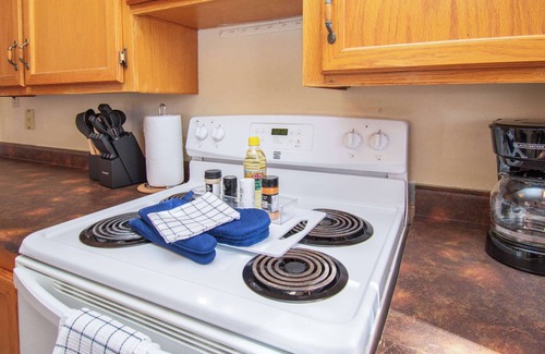 Orillia House | Cabin in Orillia - Nearby Trails, Skiing, and More