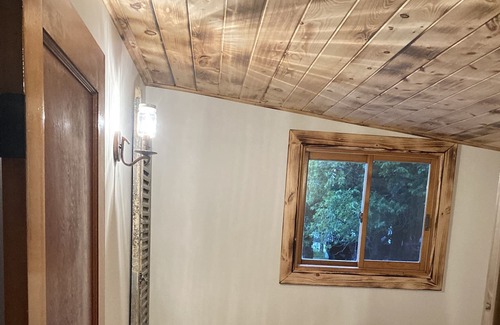 Algoma District Cabin | Cabin in the Cedars