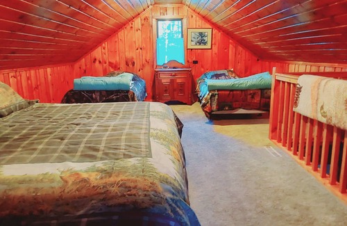 Curtis Township Cabin | Cabin in the Heart of the Huron National Forest