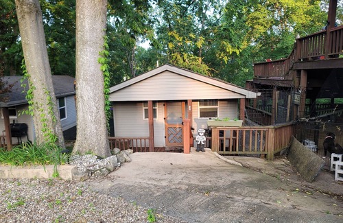 Somerset Cabin | Cabin in the tree tops - Somerset, KY