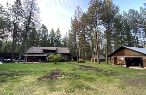 Missoula House | Cabin in the woods 20 mins from downtown