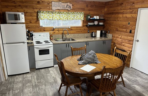 Meadow Lake Cabin | Cabin in the woods 15 min from provincial park