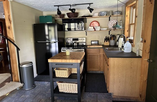 Branchport Cabin | Cabin in the woods near the Finger Lakes