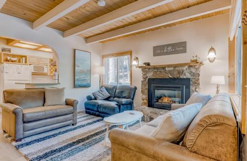 Tahoma House | Cabin in the Woods