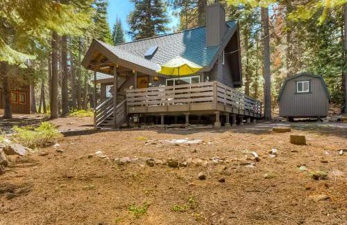 Tahoma House | Cabin in the Woods