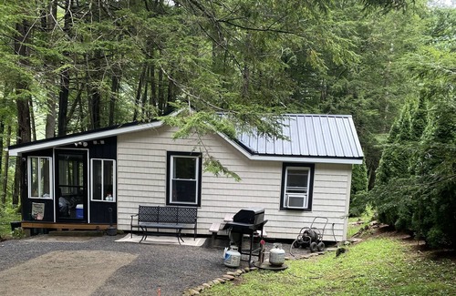 Farrandsville Cabin | Cabin in Waterville- conv location, close to rail trail and Big Pine Creek
