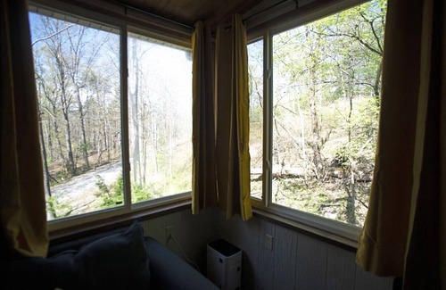 Rileyville Cabin | Cabin near River, Firepit, Family-friendly, WiFi, Great Location, Veteran owned!