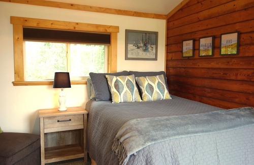 Fairbanks Cabin | Cabin on historic dog mushing property