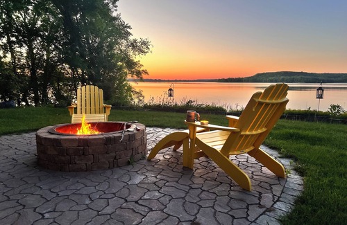 Cannon Falls Cabin | Cabin on Lake Byllesby Minnesota nBirding, Boating, Biking, Hiking, Colleges
