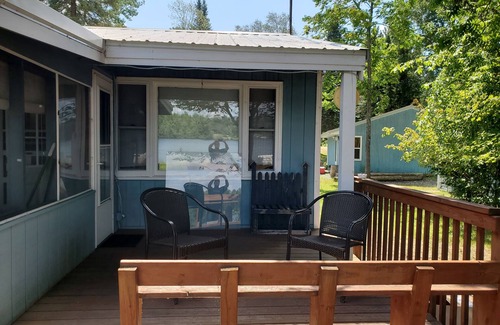 Bigfork Cabin | Cabin on lake close to ATV & snowmobile trails